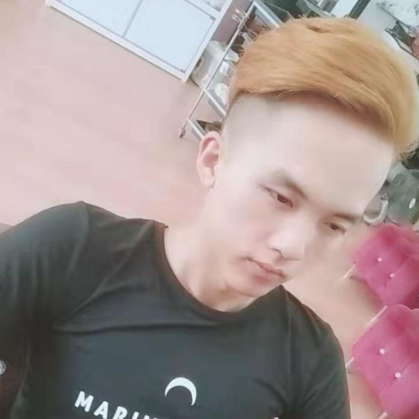 项链务实的照片