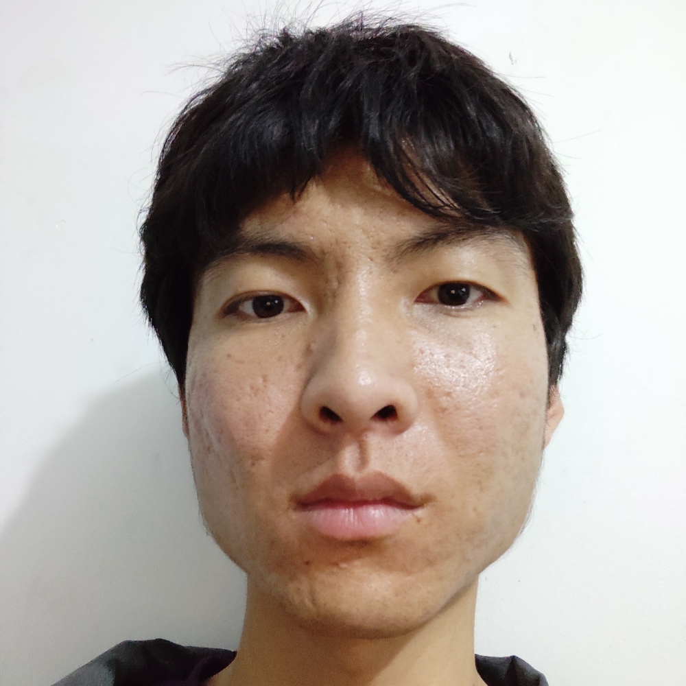 接近透明的蓝的照片