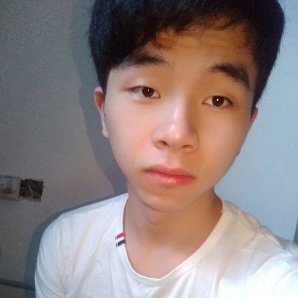丿眩晕的照片