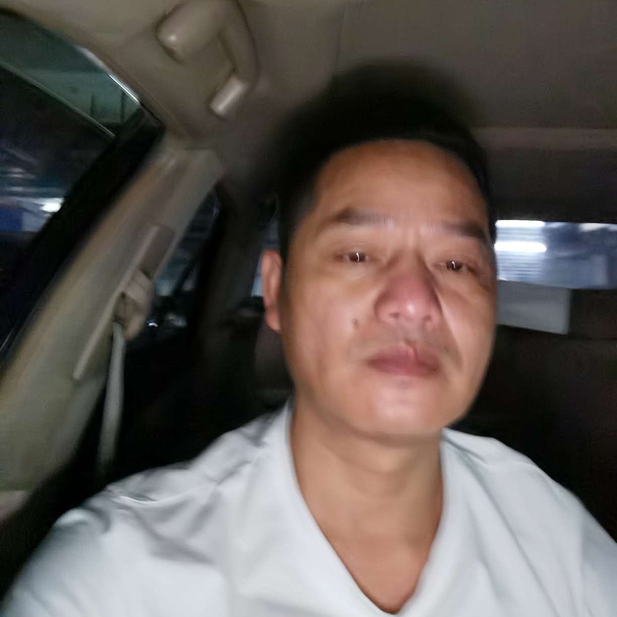 现代的八宝粥的照片