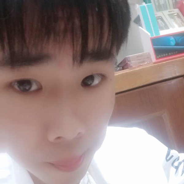 不成熟。的照片