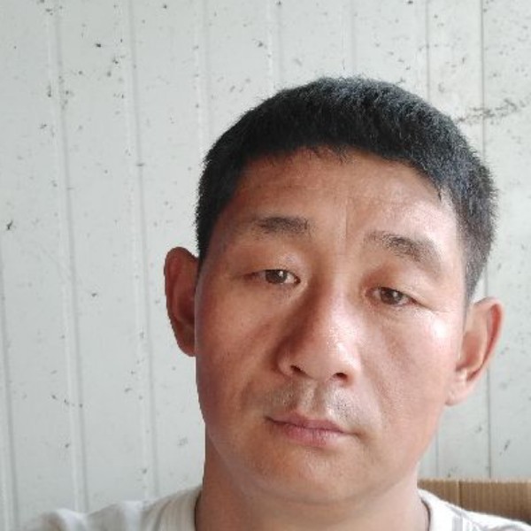 LzT保温杯的照片