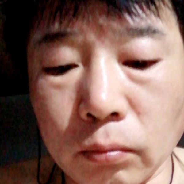 山岚酷的照片
