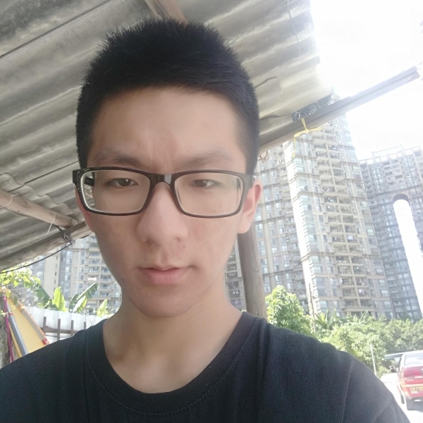 y平方的照片