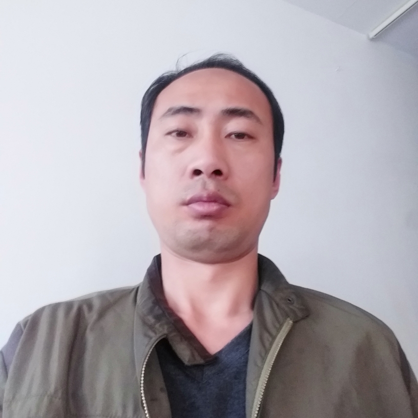 年轻闻苗条的照片