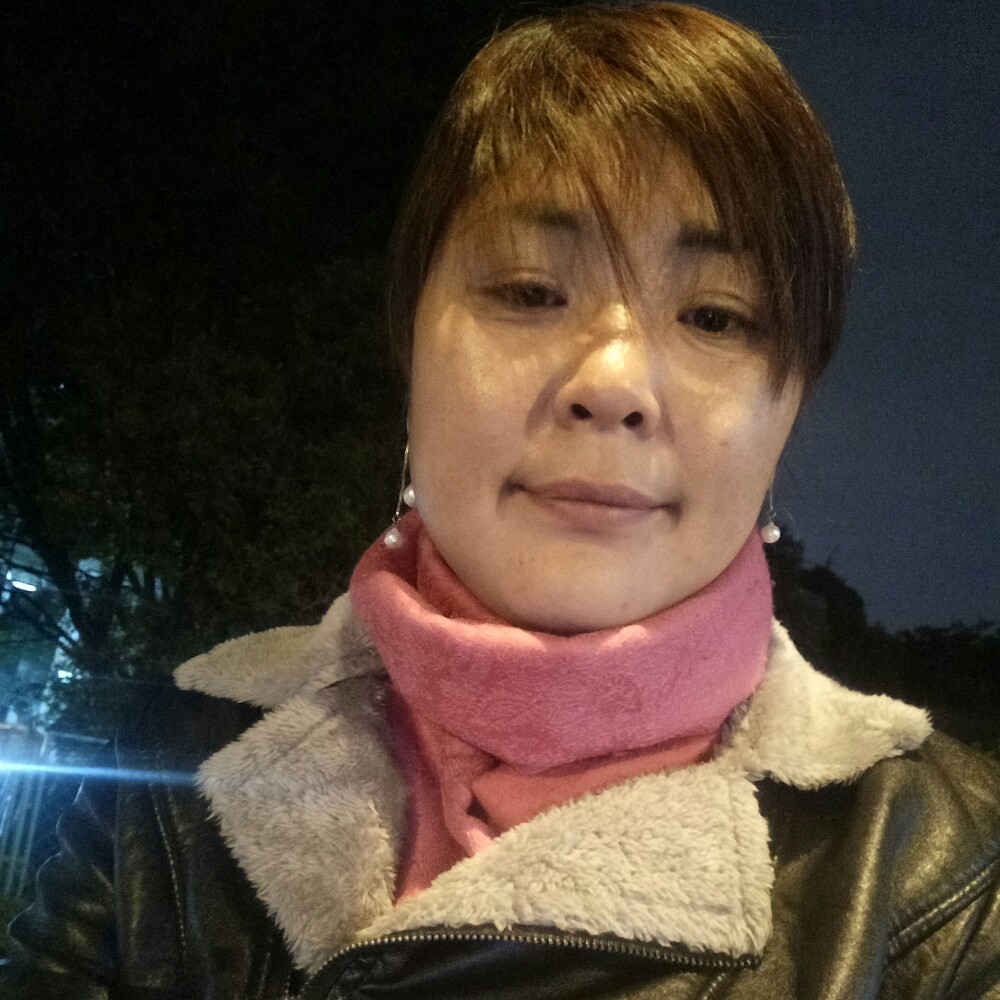 袁蓉的照片