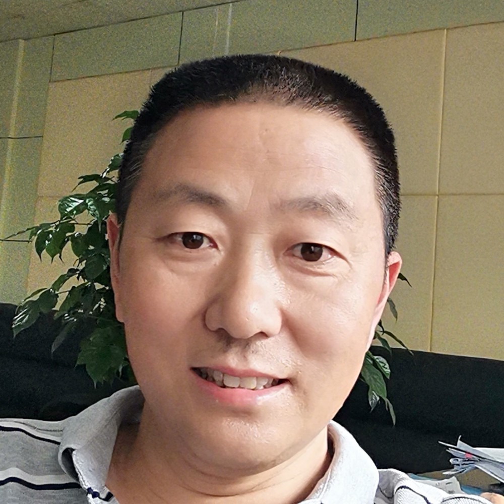 迈～巴赫車夫斯基的照片