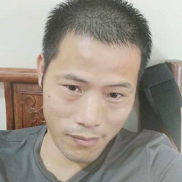 和谐汽车的照片