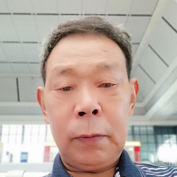 青山绿水r的照片
