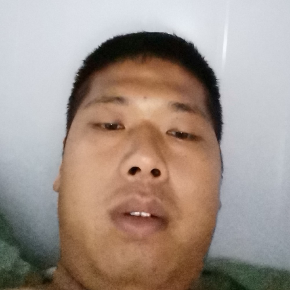 首领的照片