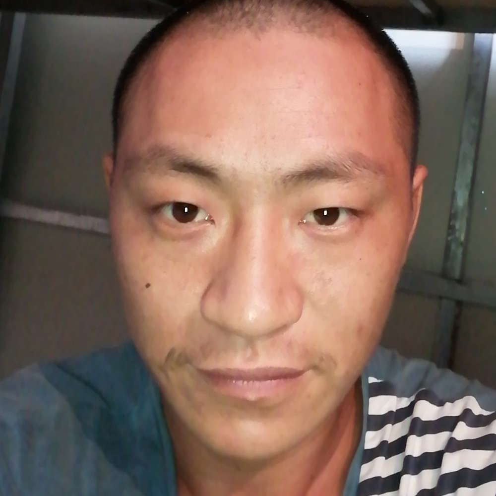 李高友的照片