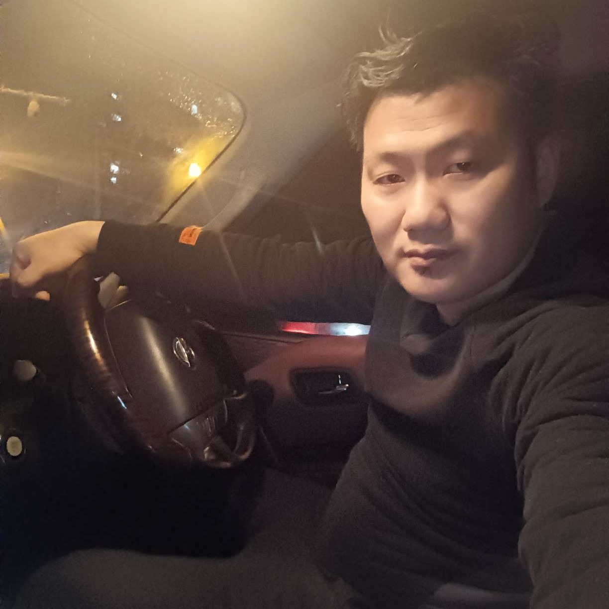 牌子哥的照片