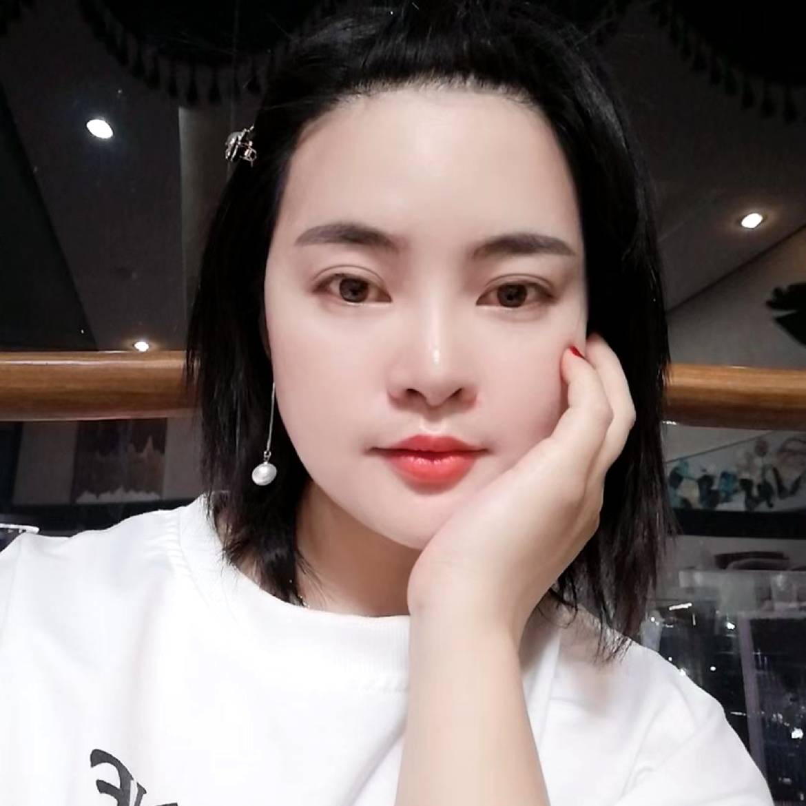 搞怪笑早晨的照片
