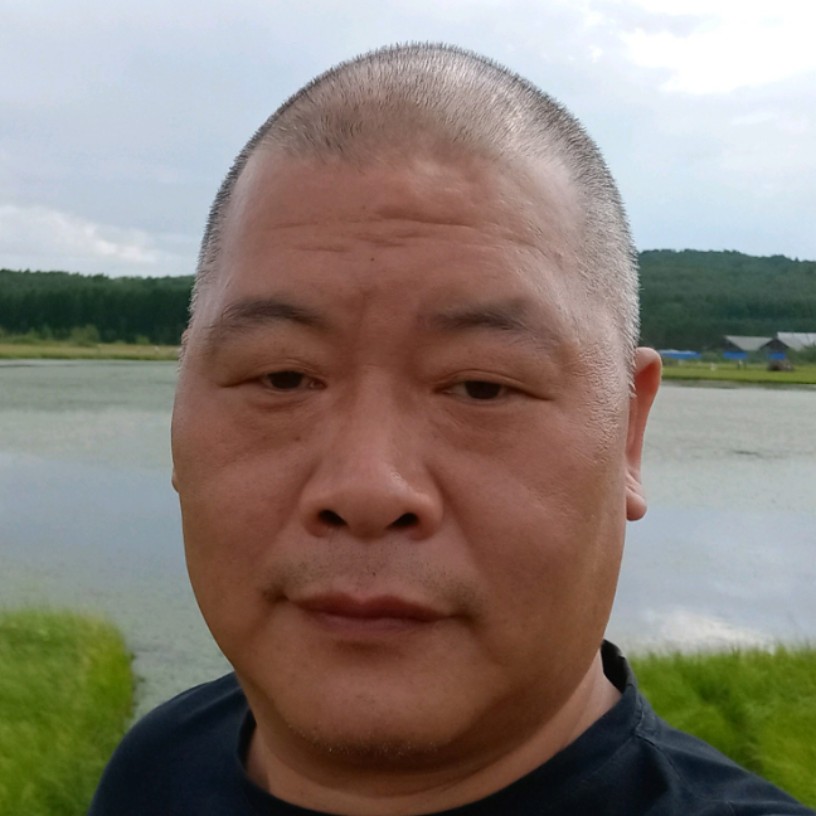 呆子。的照片