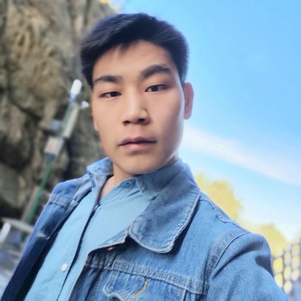 在追寻着的照片
