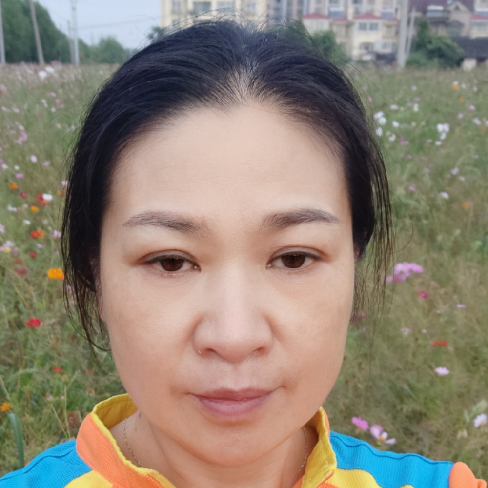 裙子凝眸光亮的照片