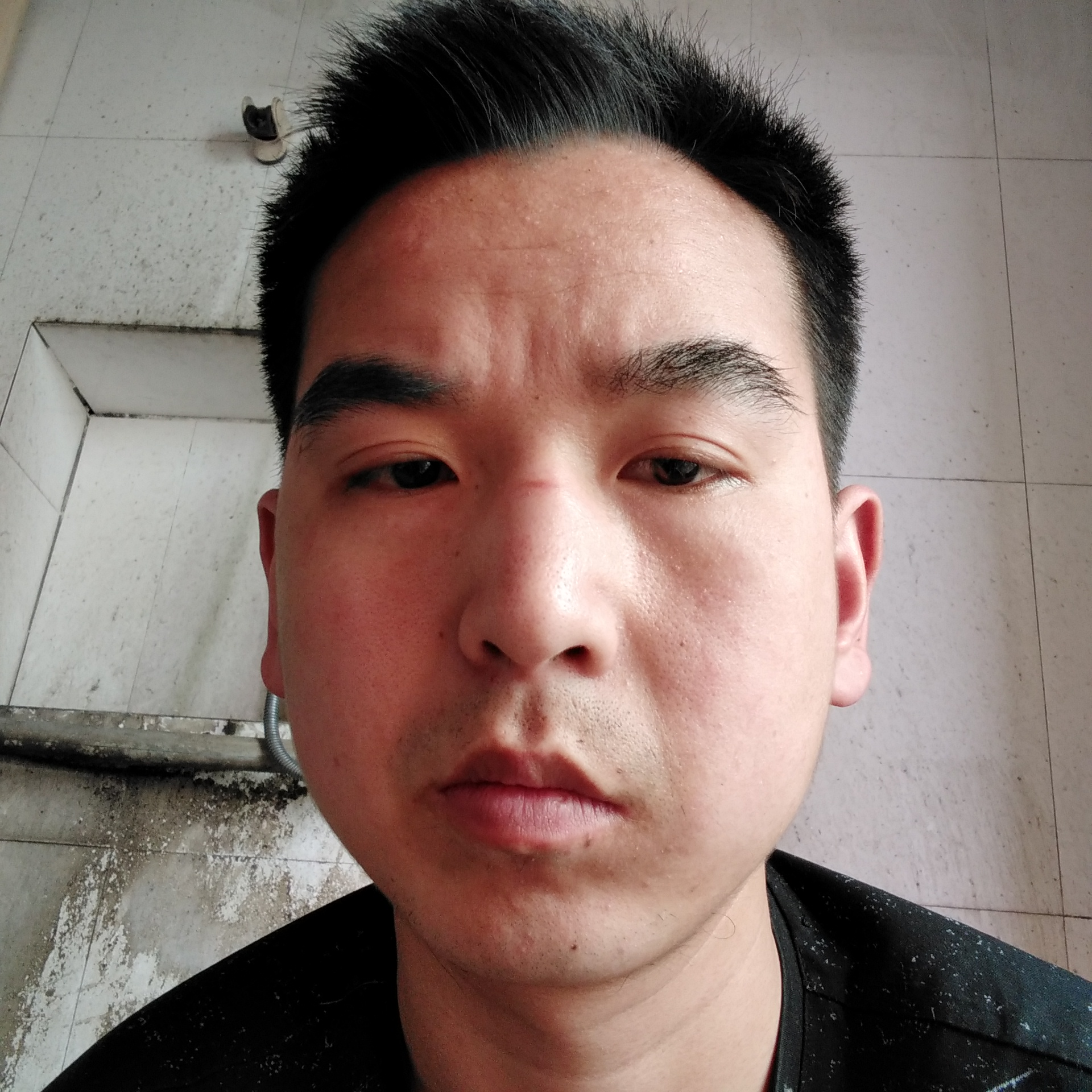 风趣深拥音响的照片