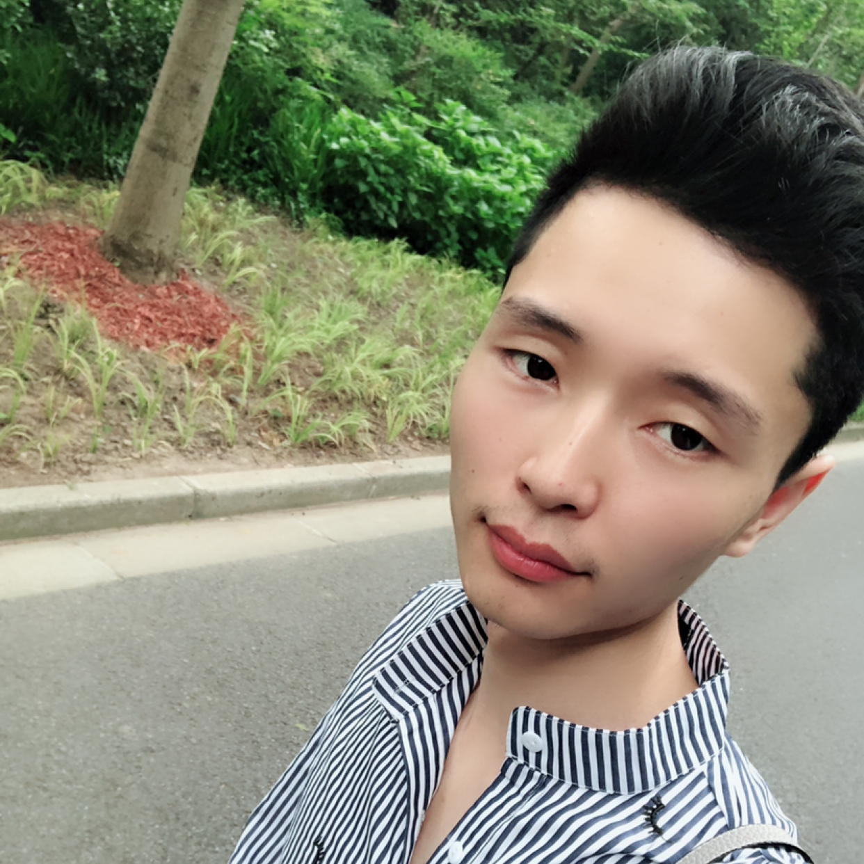 伴我久还是掉头？的照片