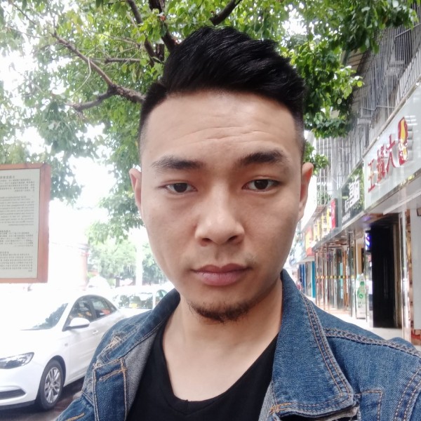 并蒂同生的照片
