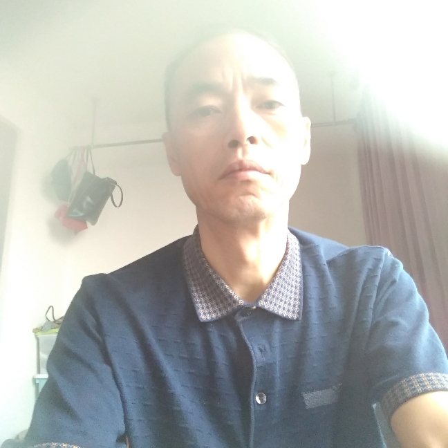 相禺是綠的照片