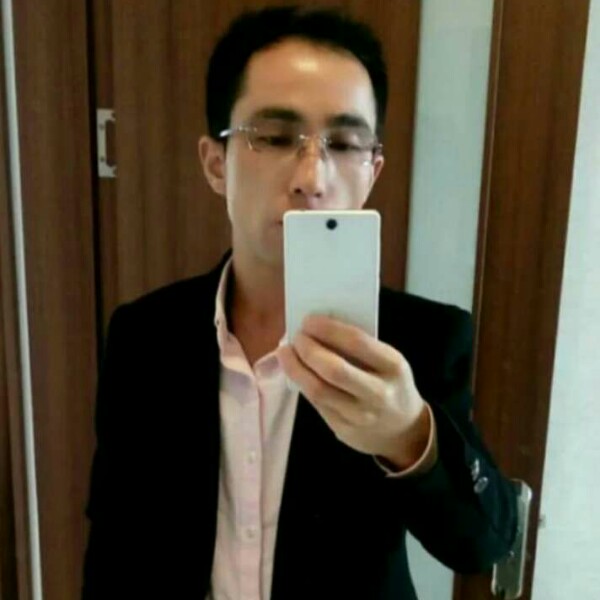 宏 泽的照片