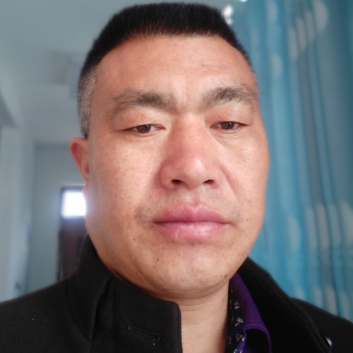 天蝎座男人的照片