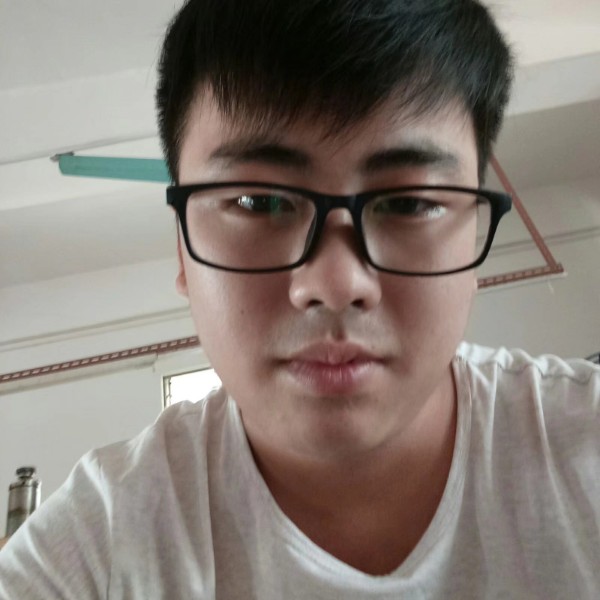 灼热挽手凉城的照片