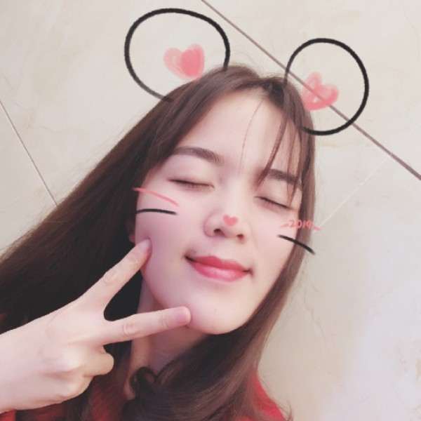 李闹闹的照片