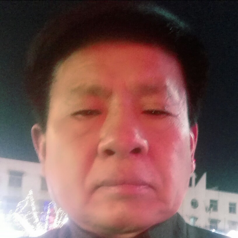高高星星魏尚杰的照片