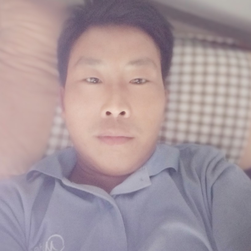WEI LONG的照片
