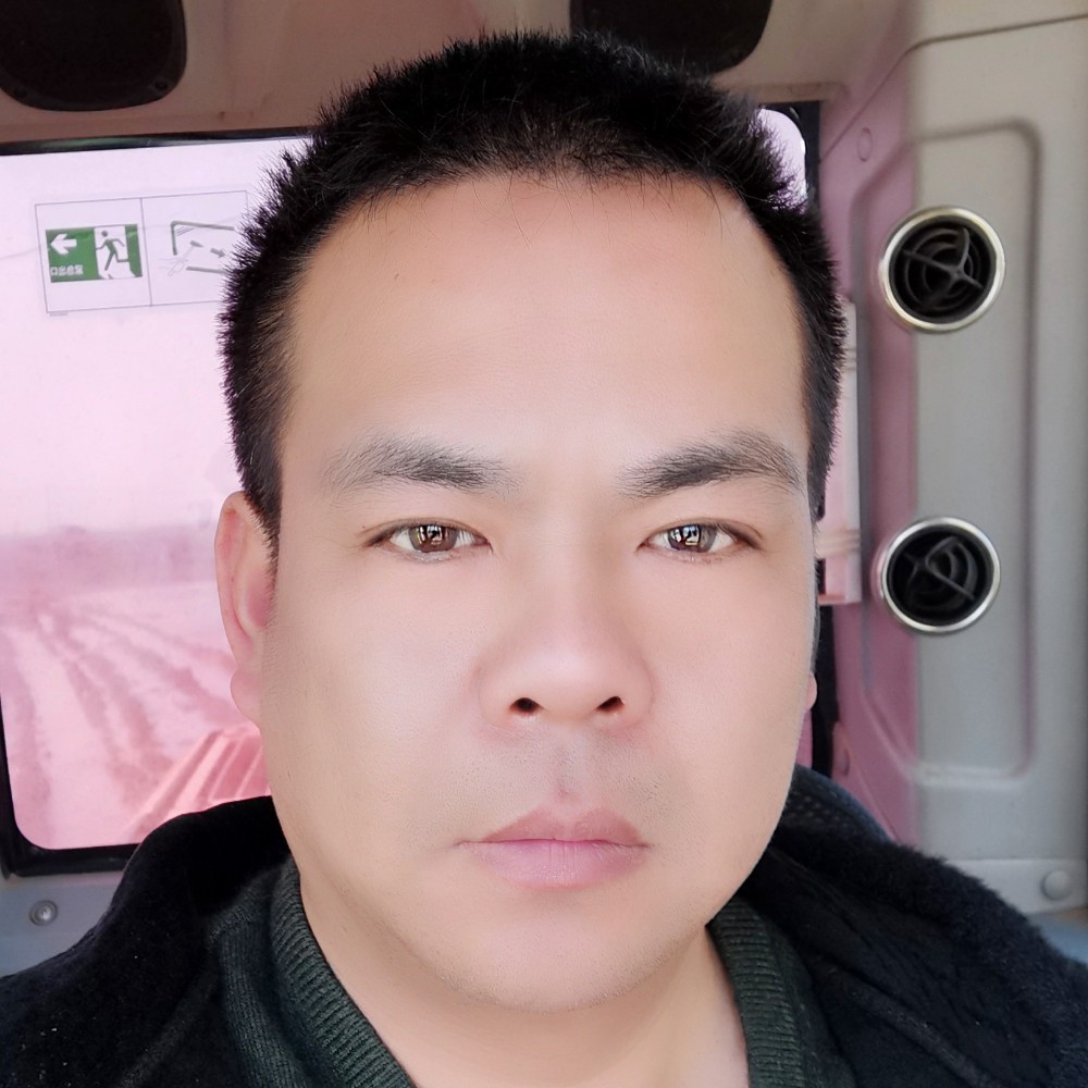云朵蹁跹可爱的照片