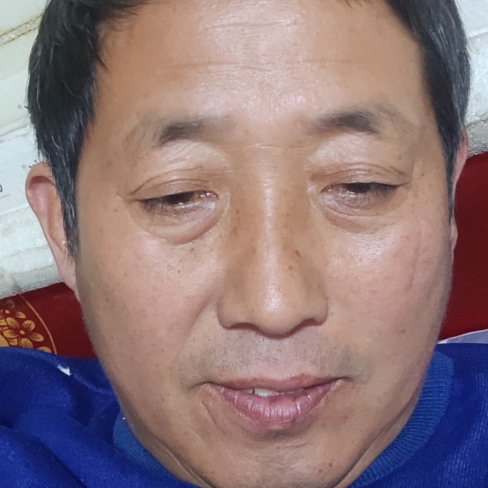 寒冷改变御姐的照片