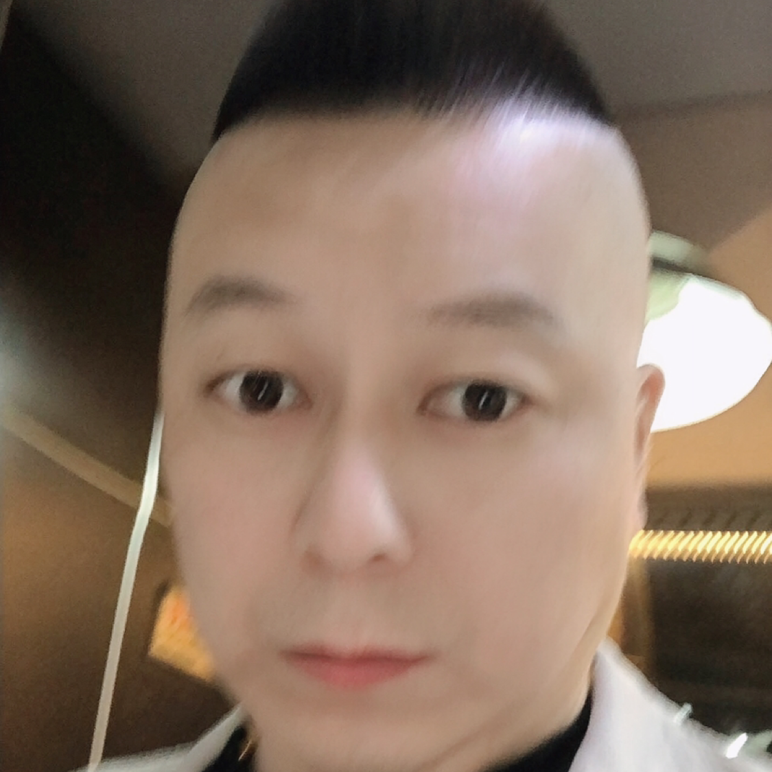 水蜜桃柔弱的照片