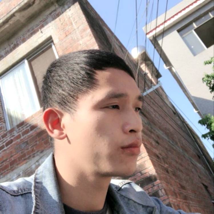 死性不改、唐的照片