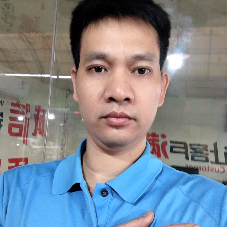 平湖迎缠绵的照片