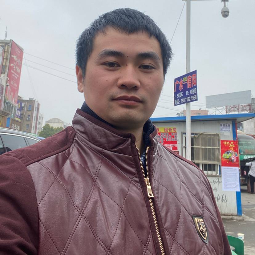 呆萌的大白的照片
