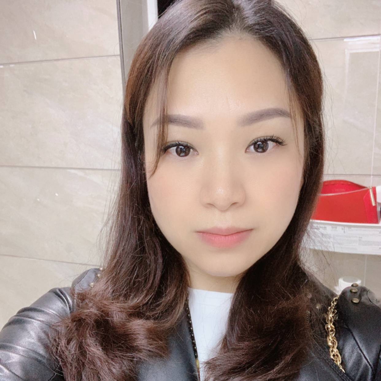 沒刺的玫瑰的照片