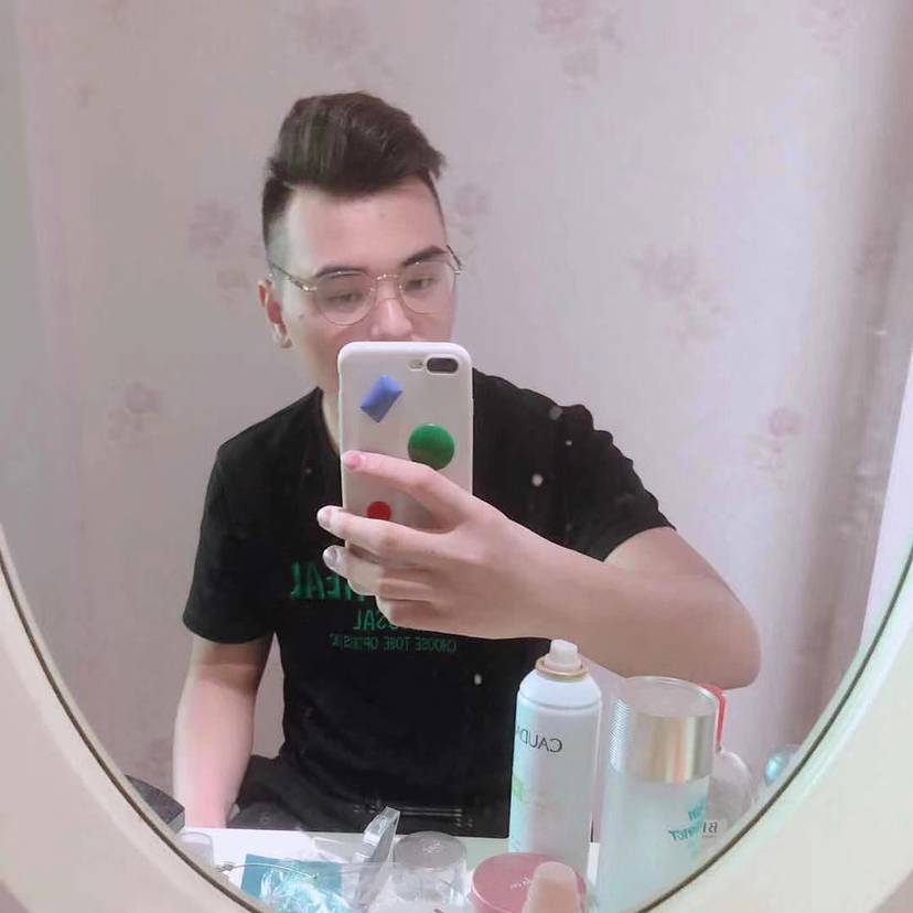 亲楚的照片