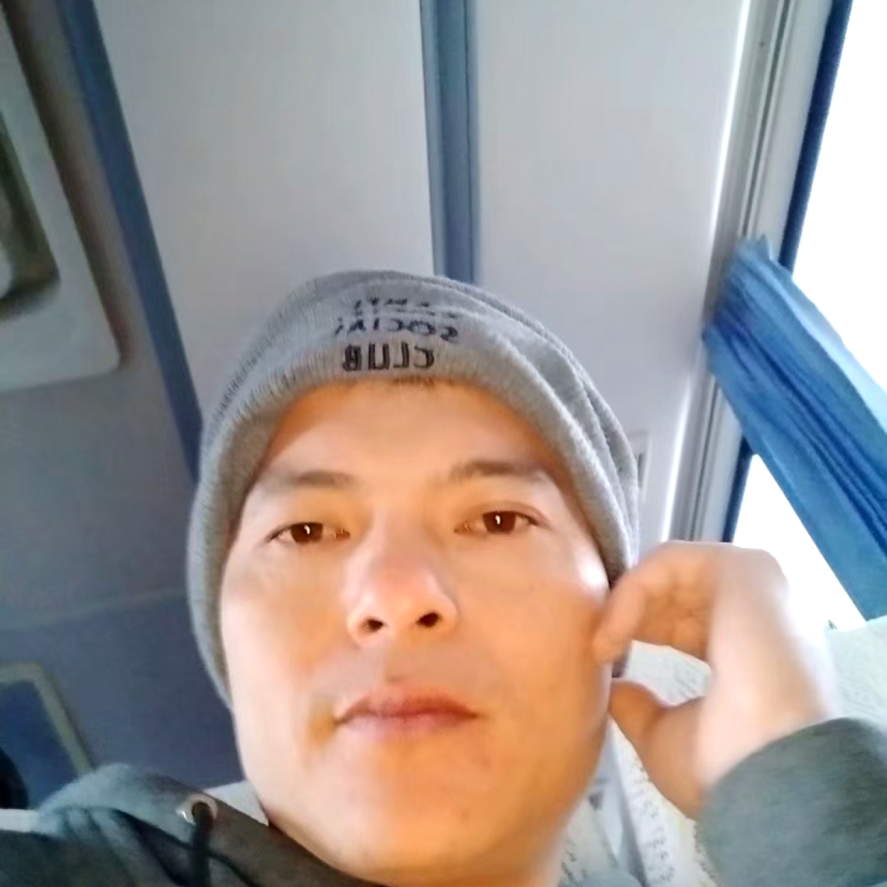 魔幻向清曲的照片
