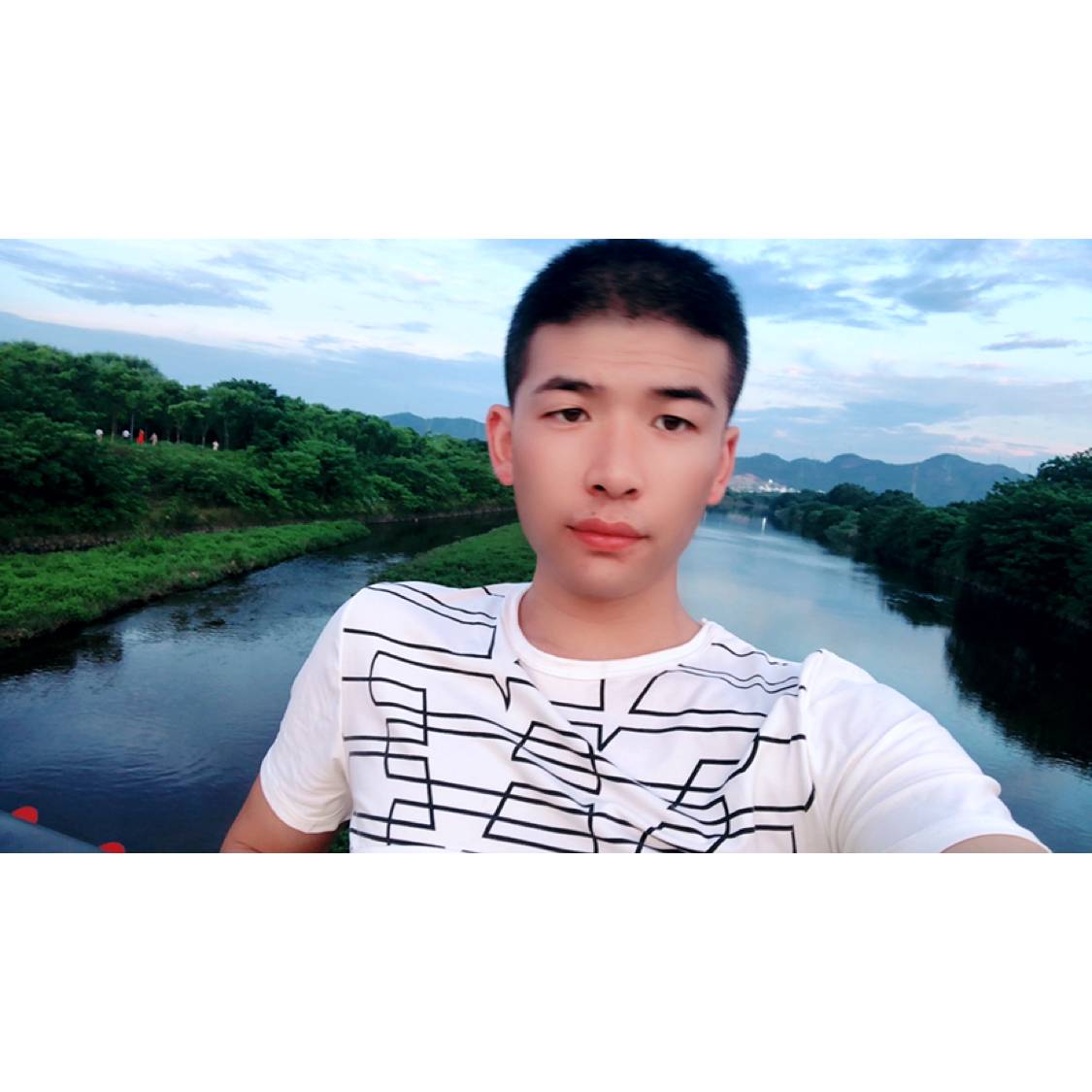 蜗牛与妩媚的照片