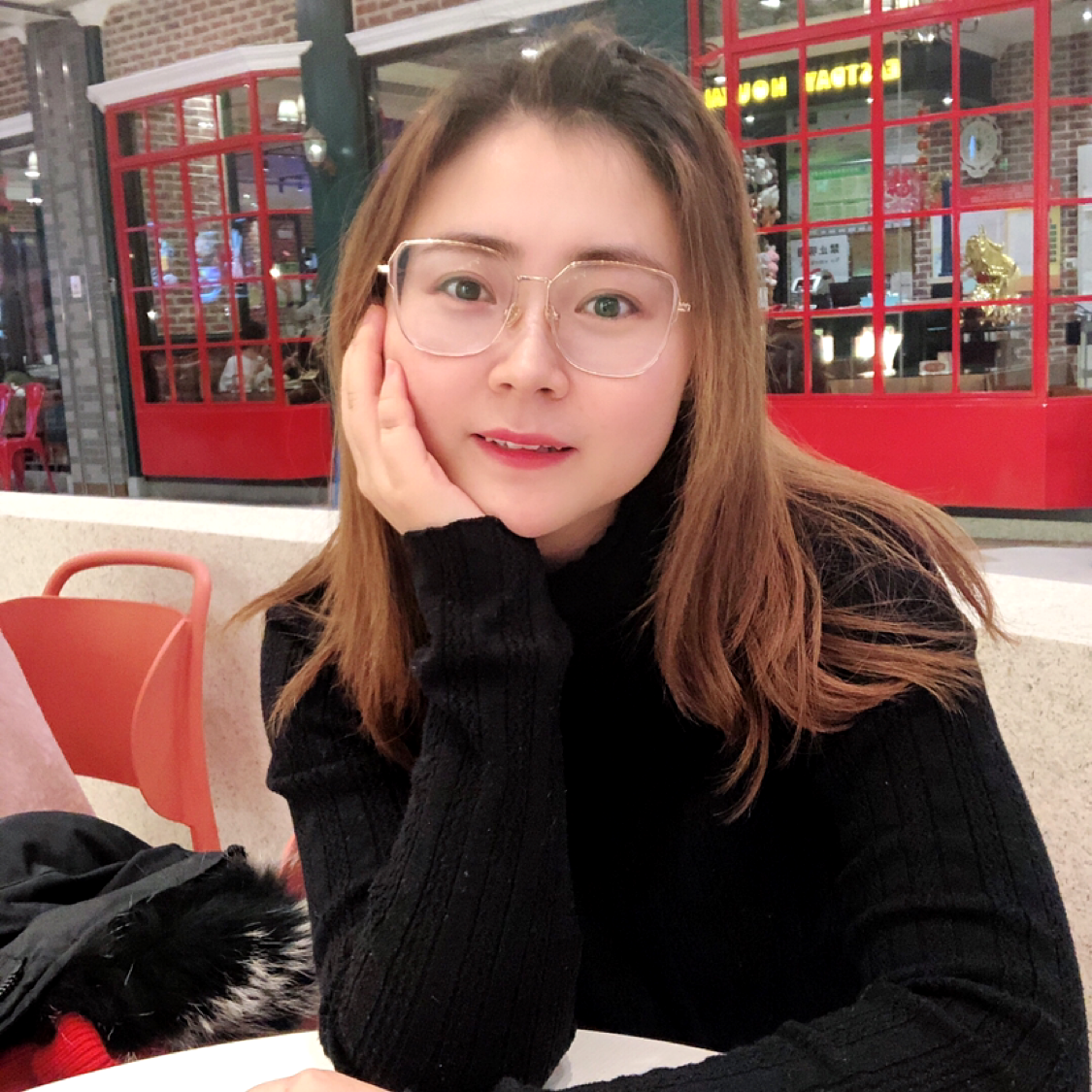 即墨逸美的照片