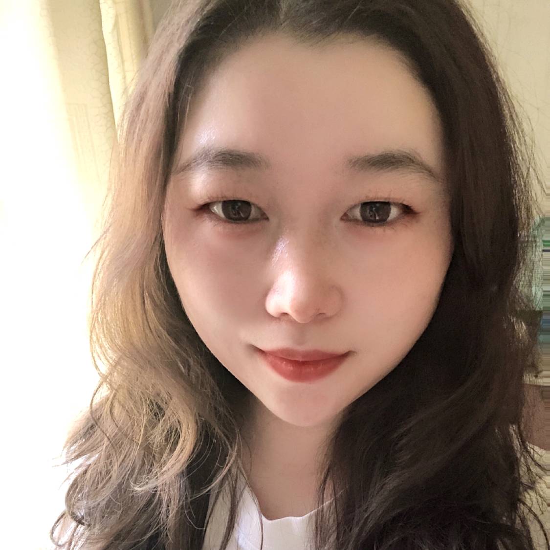 秋颜深拥初夏的照片