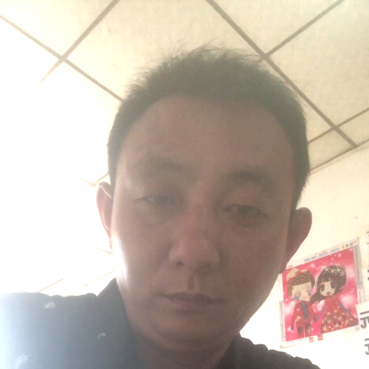 夜风晗月的照片