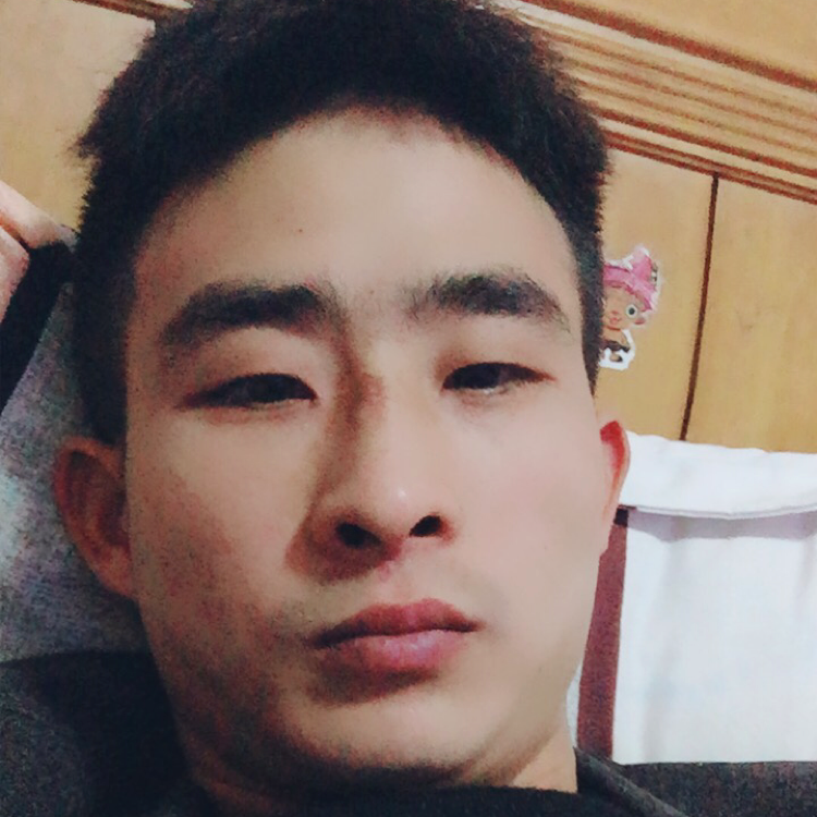 还单身就碧影的照片