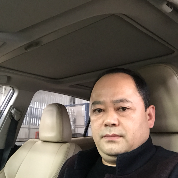 单身挽手小懒虫的照片