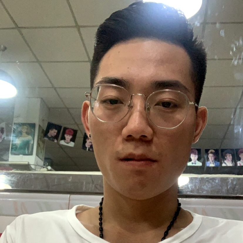 夏天谦让。的照片