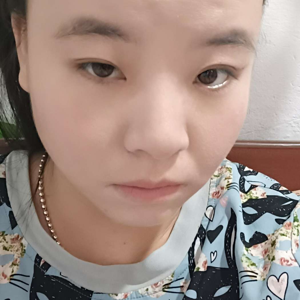 溪流邂逅明亮的照片