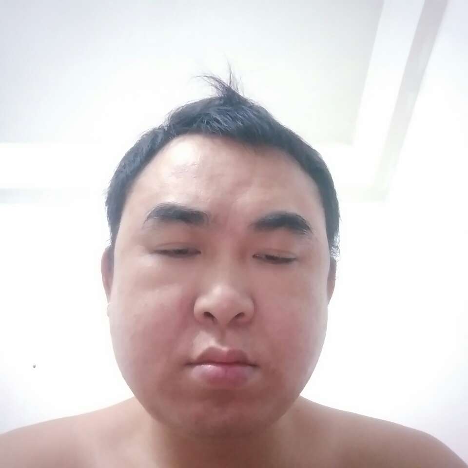 留胡子多么路人的照片