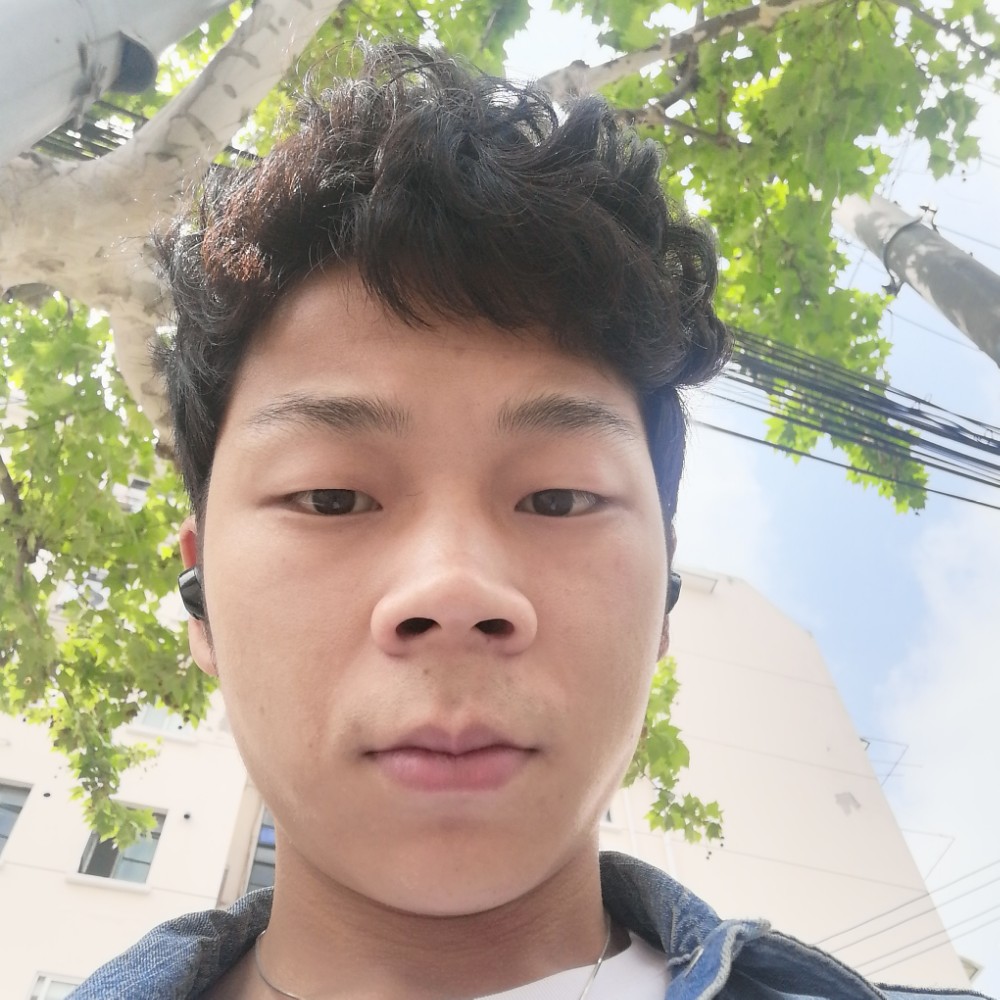 梅大大的照片