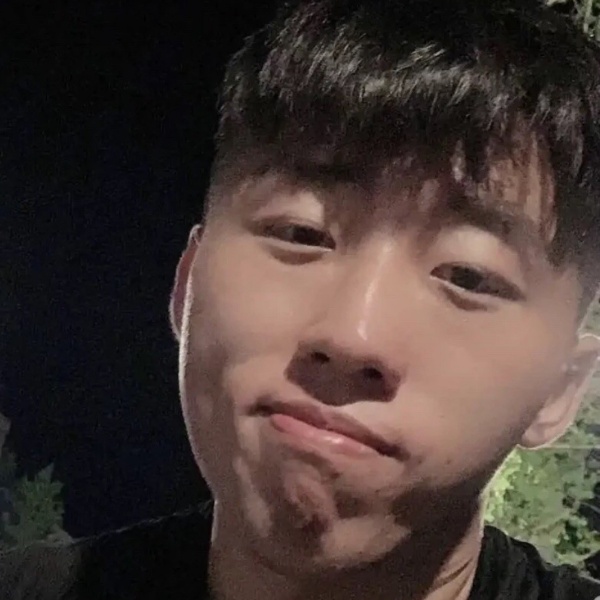 沉静小兔子AA的照片